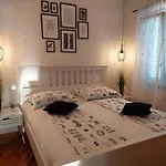 Rako M&i Apartman *