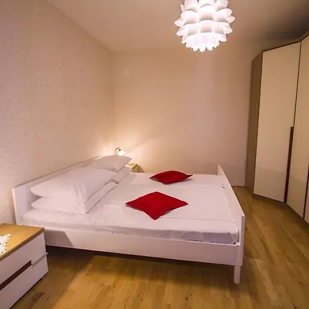 Rako M&i Apartment *